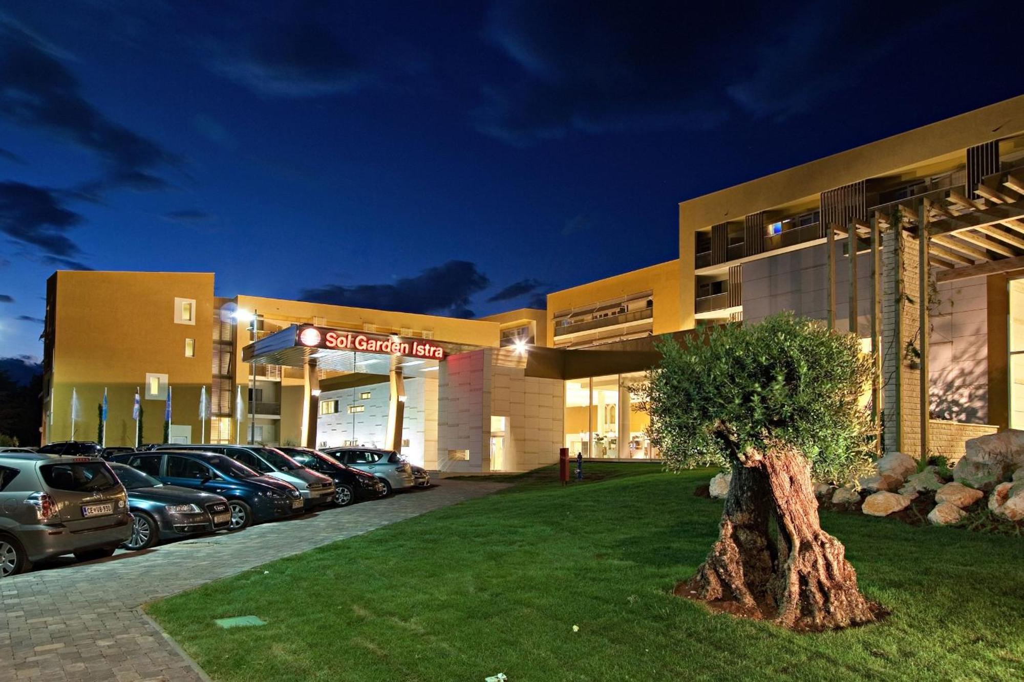 Hotel Garden Istra Plava Laguna Umag Extérieur photo